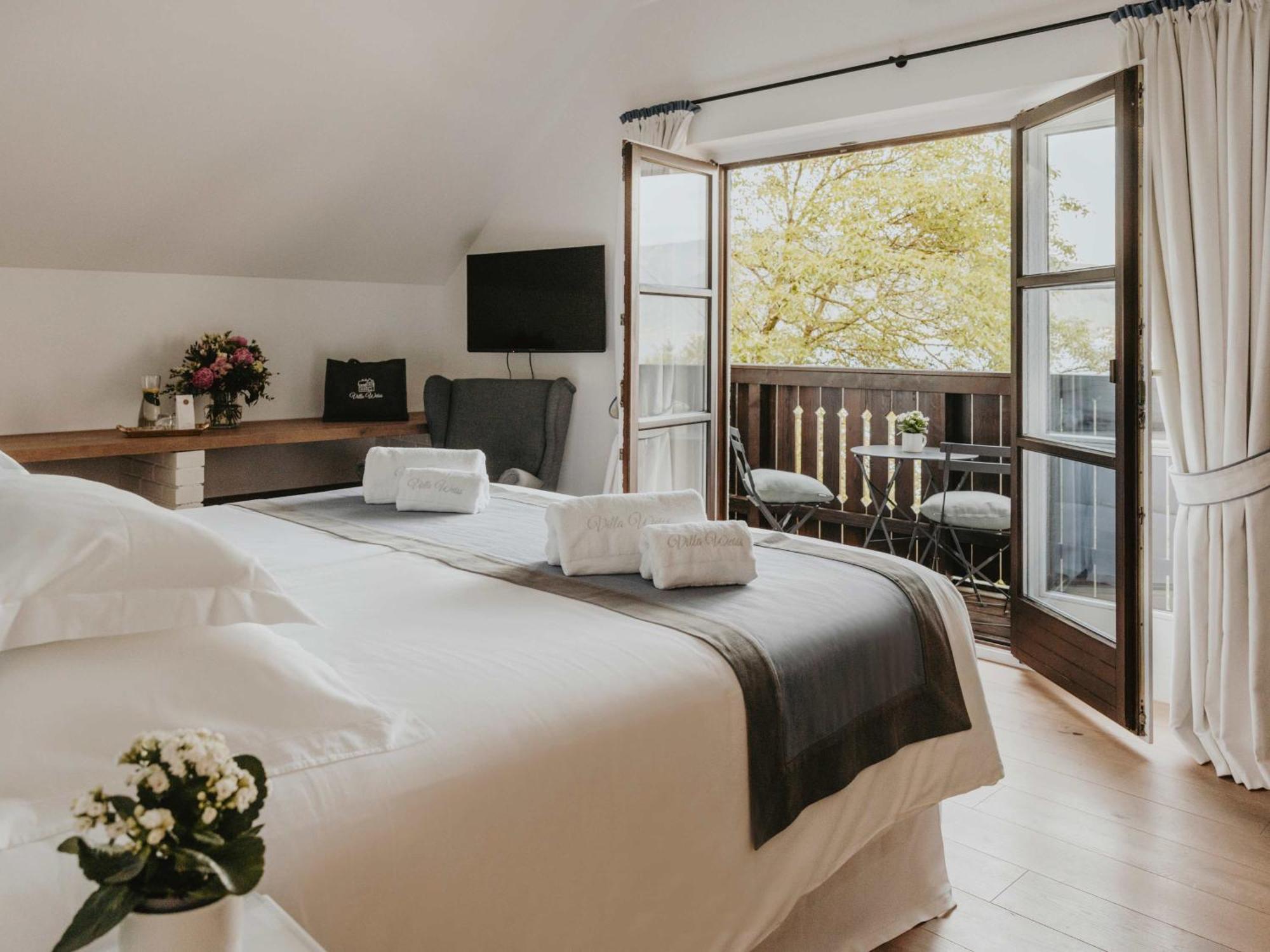Villa Weiss Attersee ภายนอก รูปภาพ